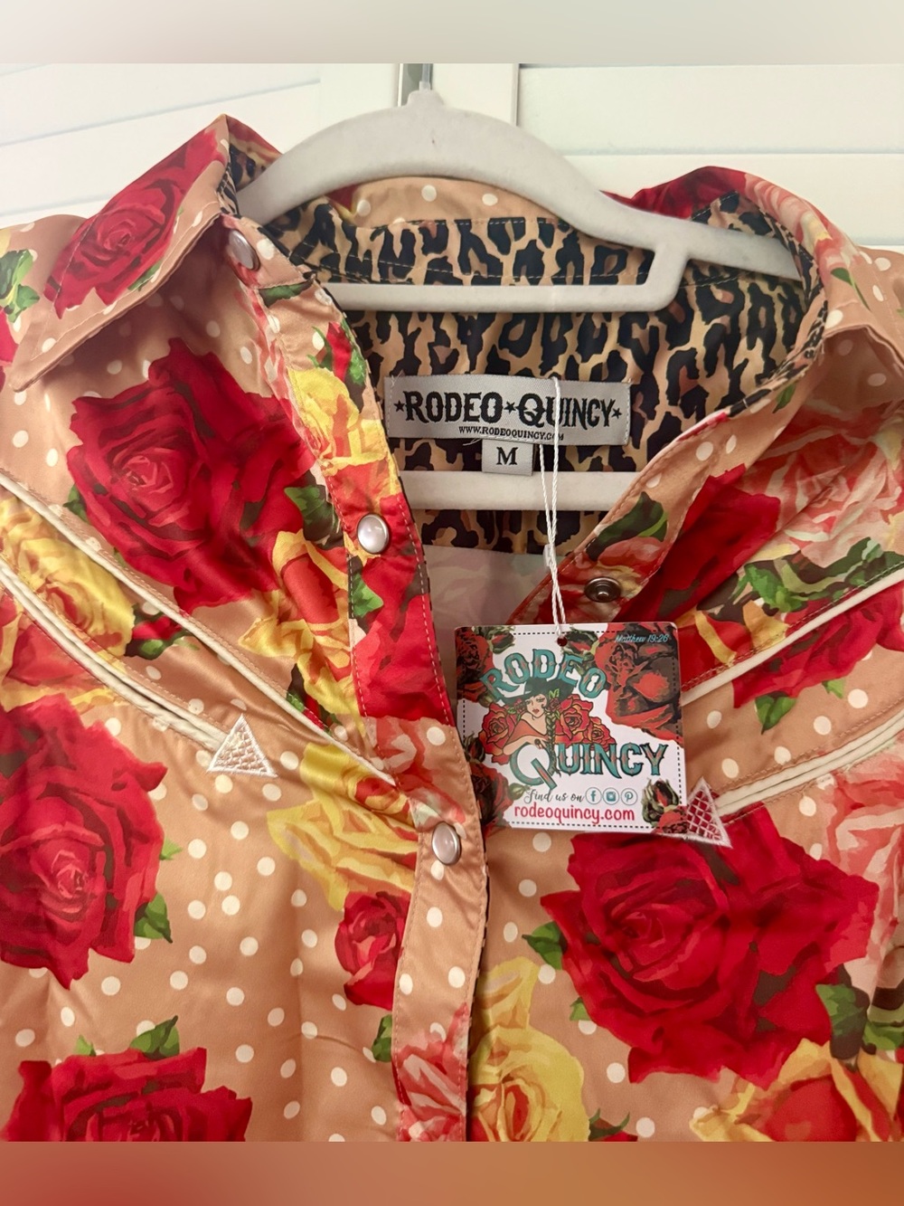 NWT Rodeo Quincy Button Up - Picture 2 of 3